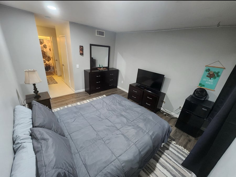 Furnished Finder property 437247_1 photo 7