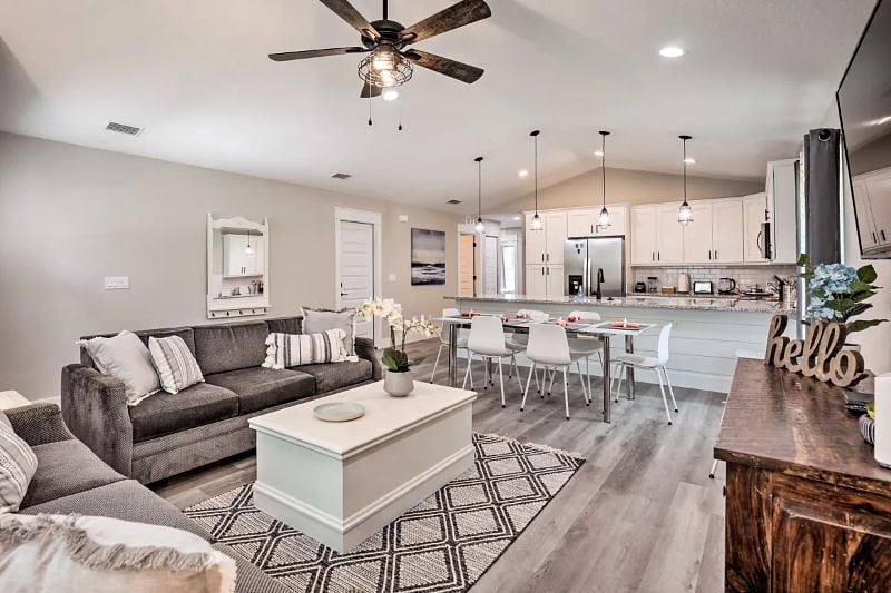 Furnished Finder property 437251_1 photo 4
