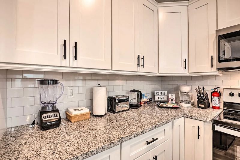 Furnished Finder property 437251_1 photo 10