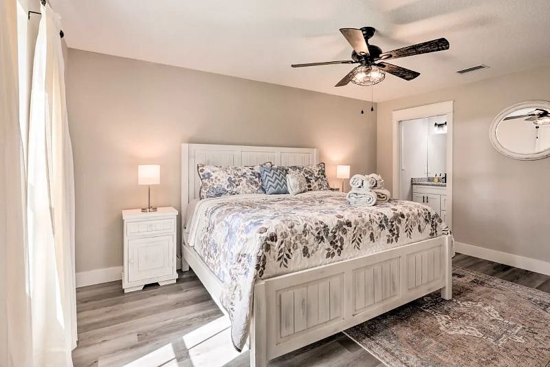 Furnished Finder property 437251_1 photo 13
