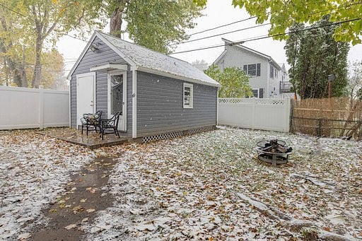 Furnished Finder property 437280_1 photo 17