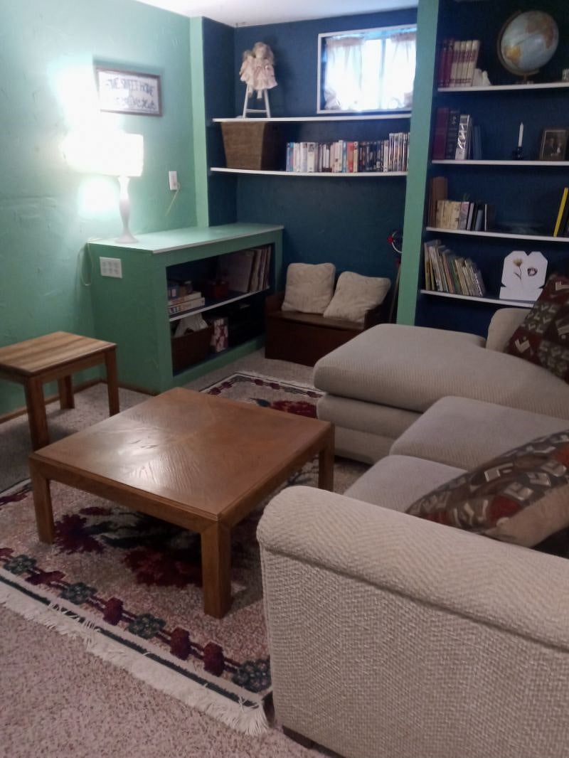 Furnished Finder property 437307_1 photo 4