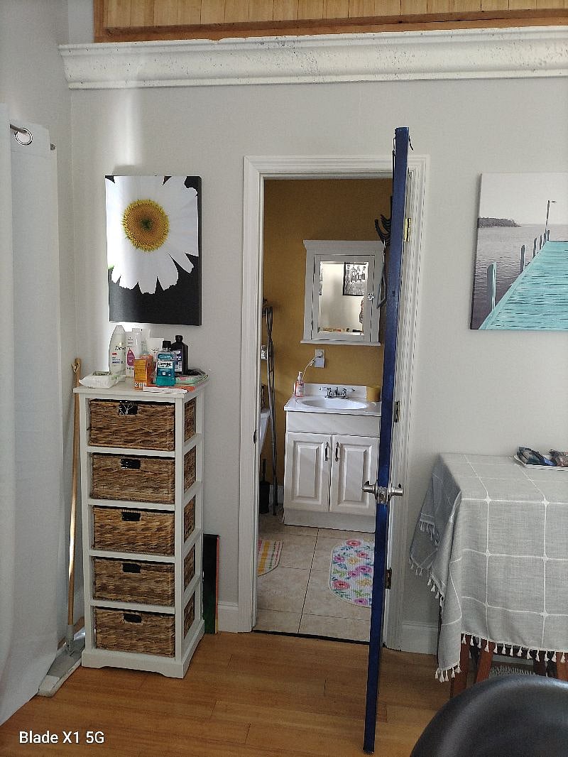 Furnished Finder property 437315_1 photo 16