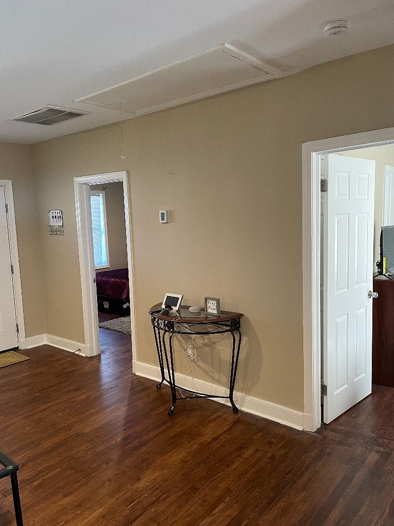 Entry way