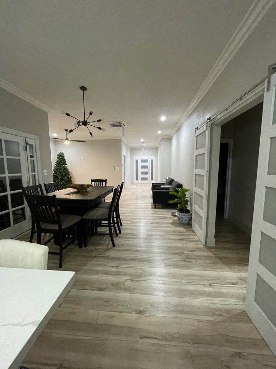 Furnished Finder property 437341_1 photo 3