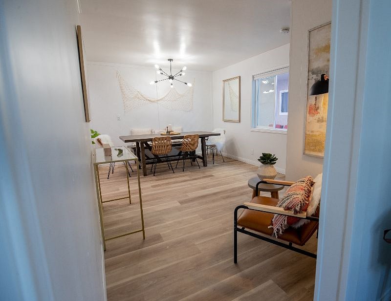 Furnished Finder property 437368_1 photo 16