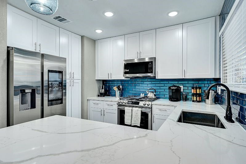 Furnished Finder property 437371_1 photo 11