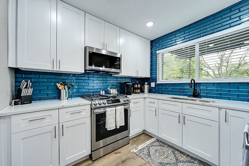 Furnished Finder property 437371_1 photo 13