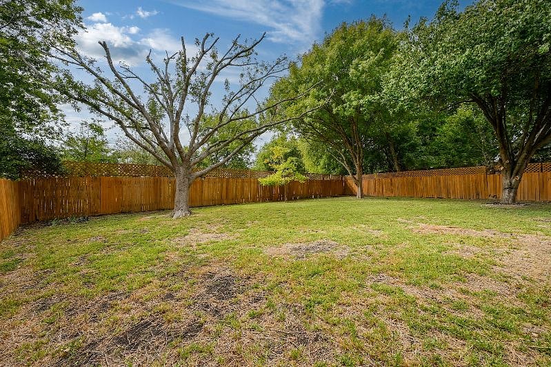 Furnished Finder property 437371_1 photo 40