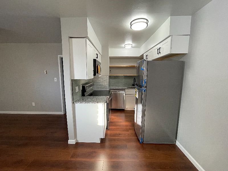 Furnished Finder property 437419_2 photo 21