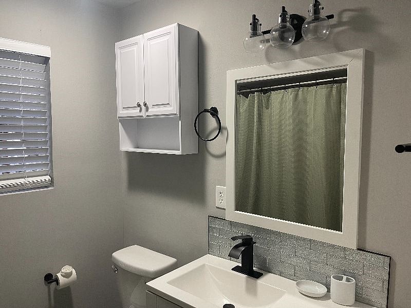 Furnished Finder property 437419_2 photo 16