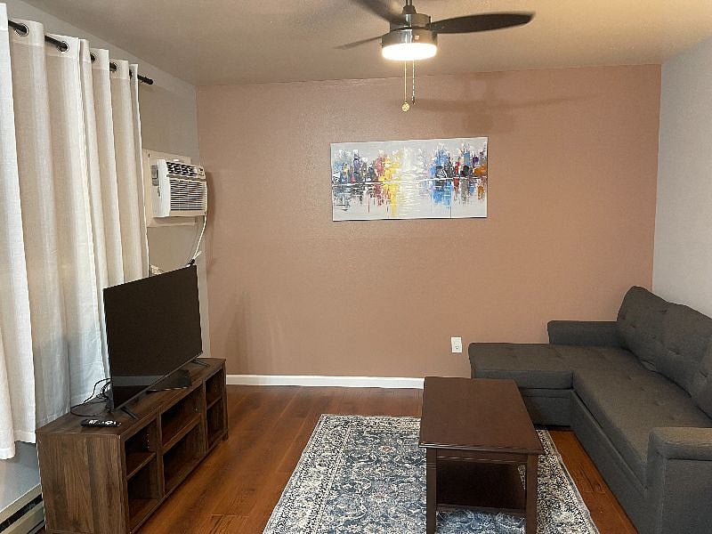 Furnished Finder property 437419_2 photo 37