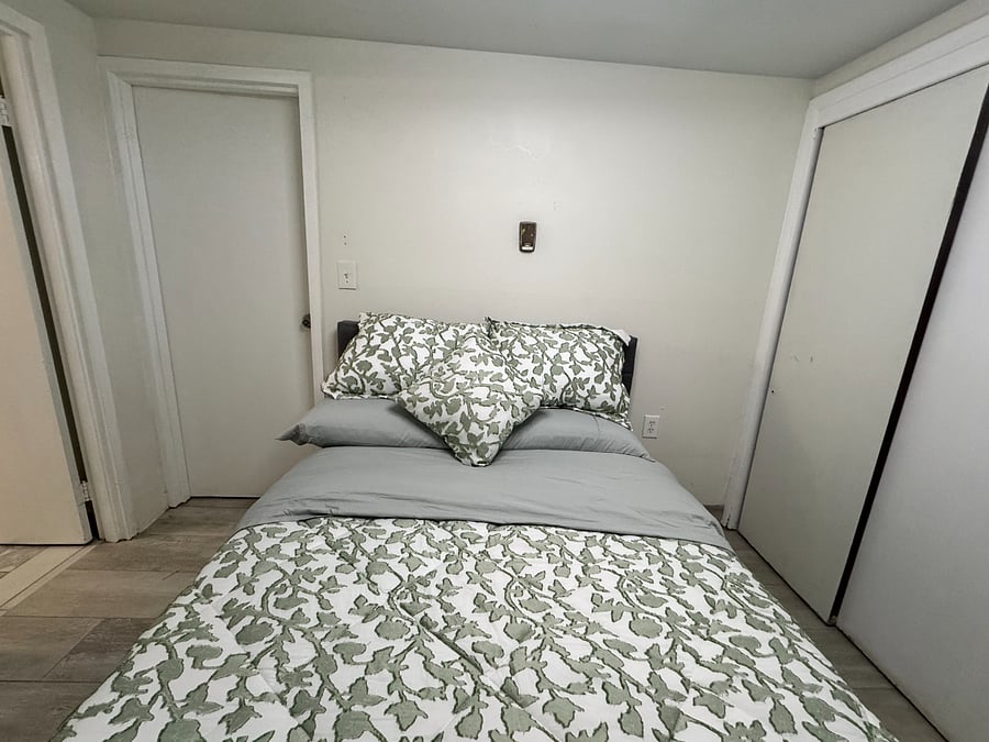 Furnished Finder property 437419_7 photo 7