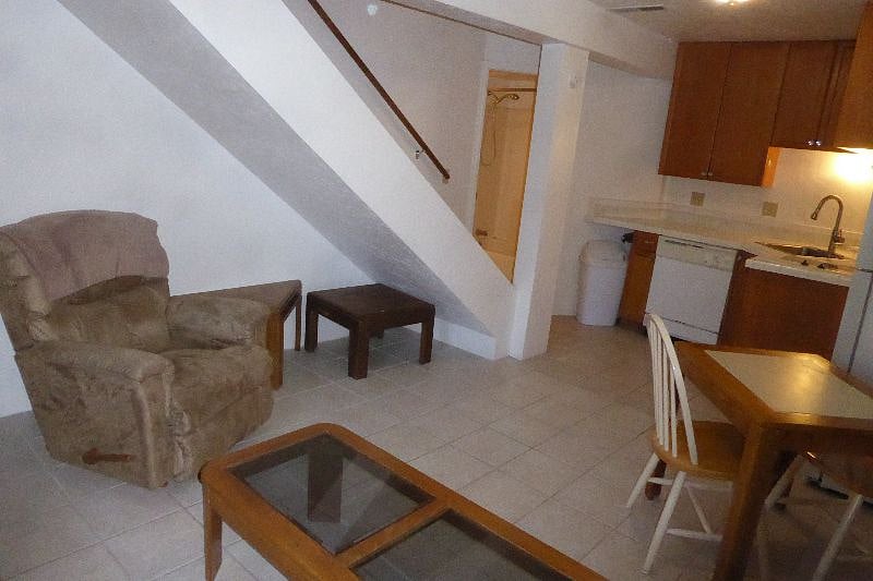 Furnished Finder property 437438_1 photo 5