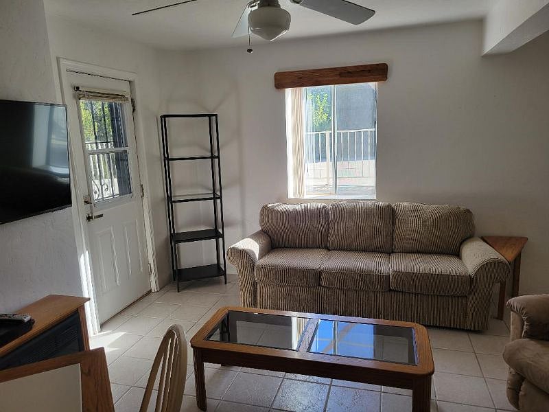 Furnished Finder property 437438_1 photo 8