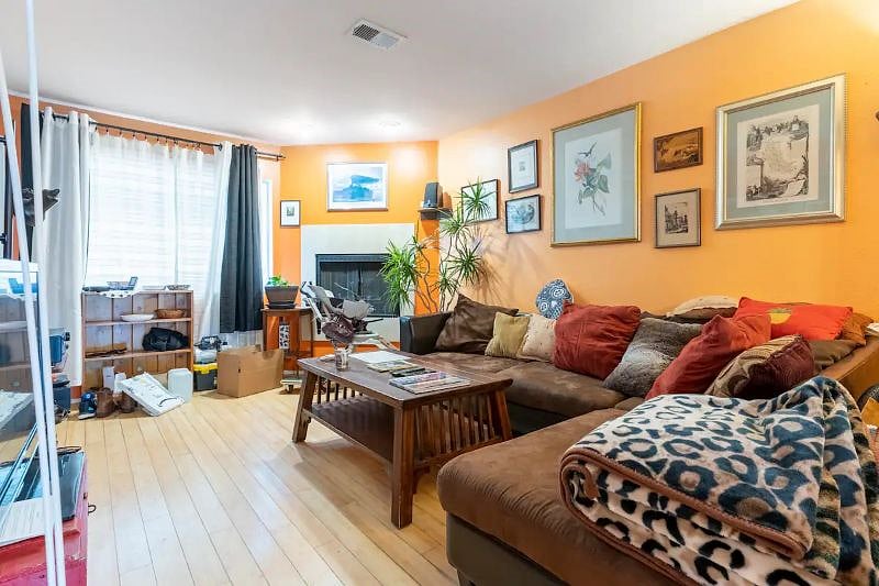 Furnished Finder property 437463_1 photo 5
