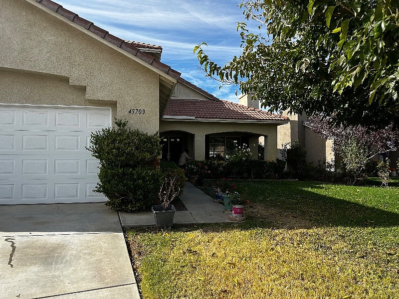 Furnished Finder property 437473_1 photo 3