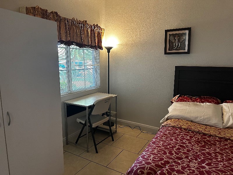 Furnished Finder property 437473_1 photo 8