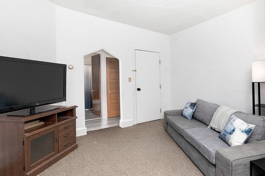 Furnished Finder property 437475_1 photo 6