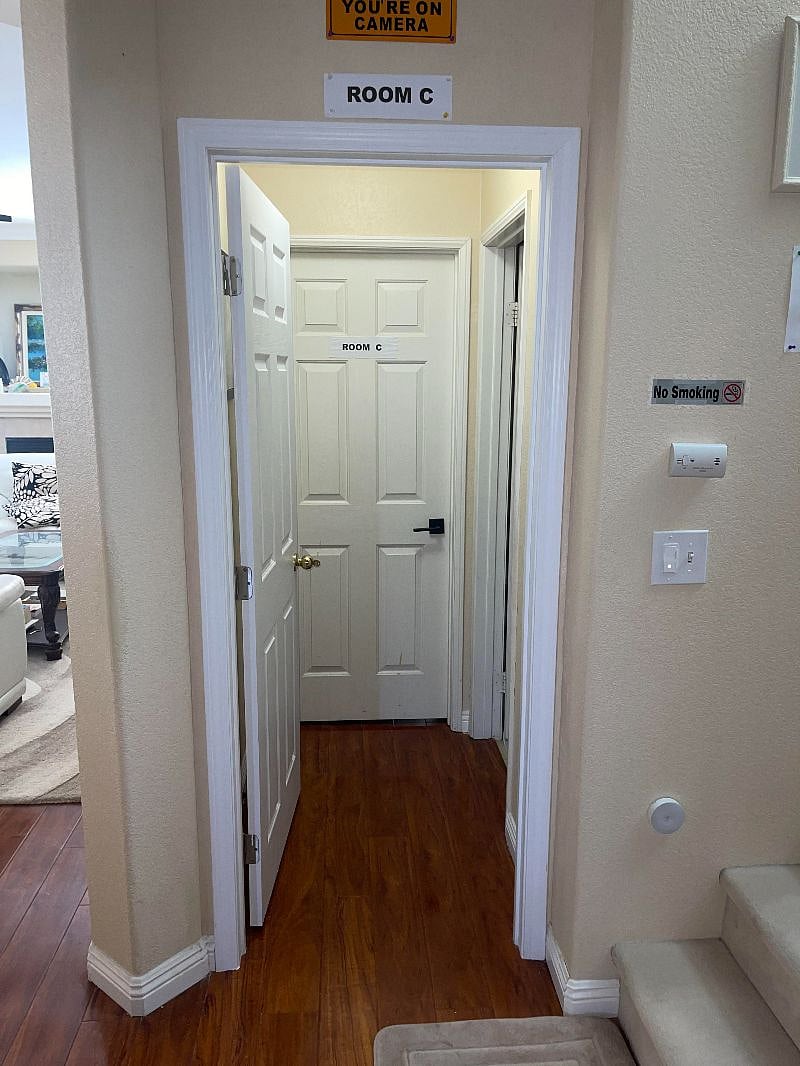 Furnished Finder property 437496_2 photo 8