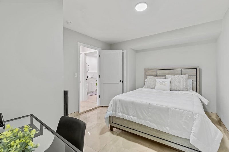 Furnished Finder property 437519_1 photo 9