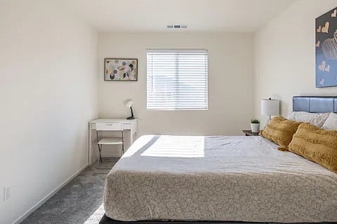 Furnished Finder property 437541_1 photo 13