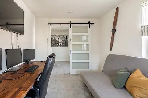 Furnished Finder property 437541_1 photo 17