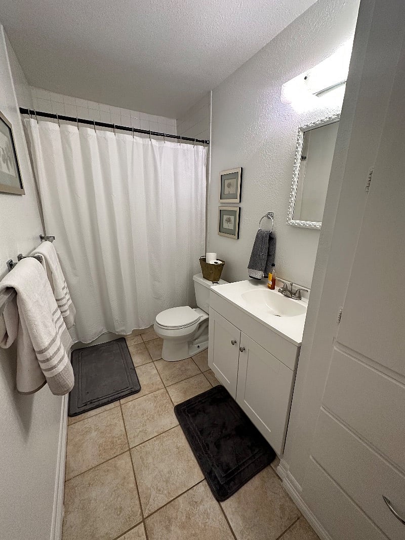 Furnished Finder property 437553_1 photo 16