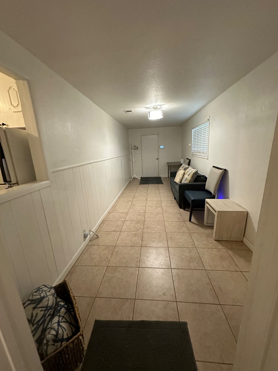 Furnished Finder property 437553_1 photo 25