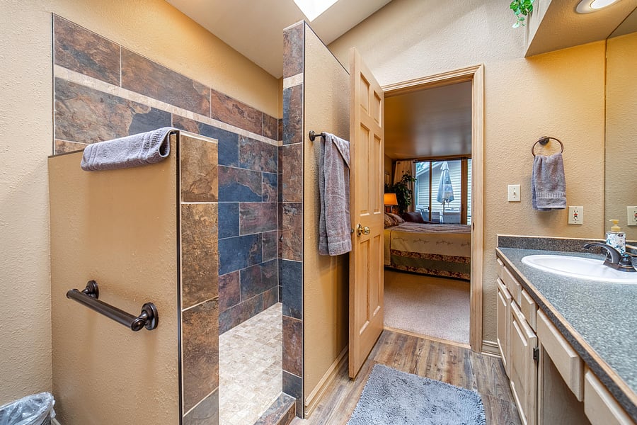 Furnished Finder property 437565_1 photo 11