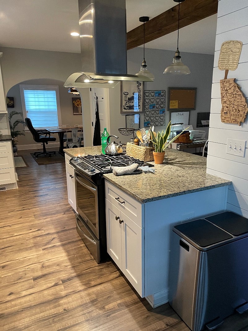 Furnished Finder property 437588_1 photo 4