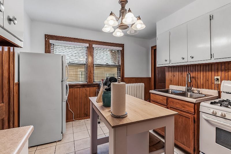 Furnished Finder property 437609_1 photo 14