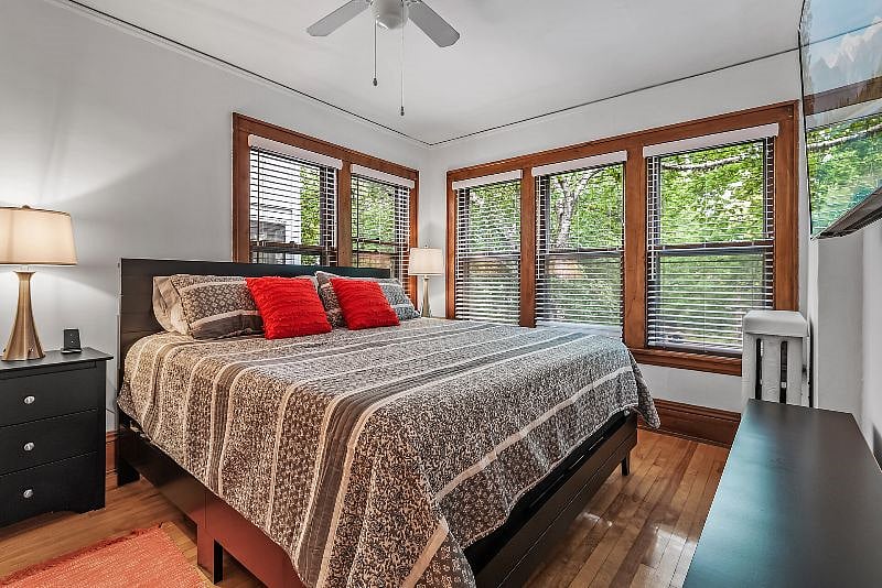 Furnished Finder property 437609_1 photo 17