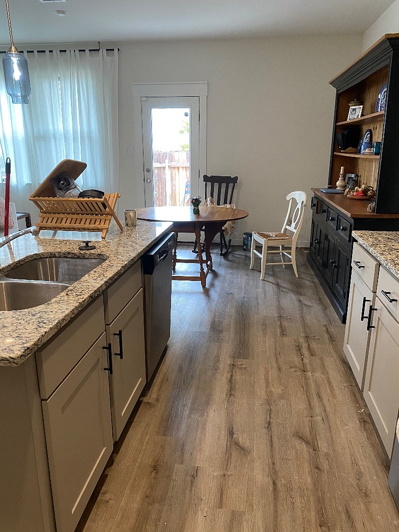Furnished Finder property 437614_1 photo 19