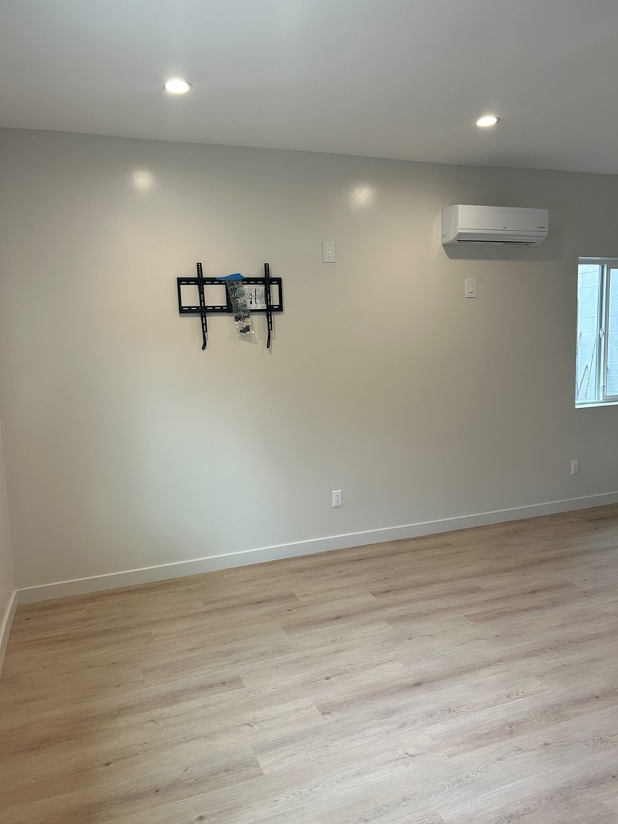 Furnished Finder property 437630_1 photo 3