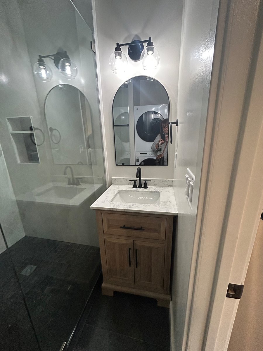 Furnished Finder property 437630_1 photo 7