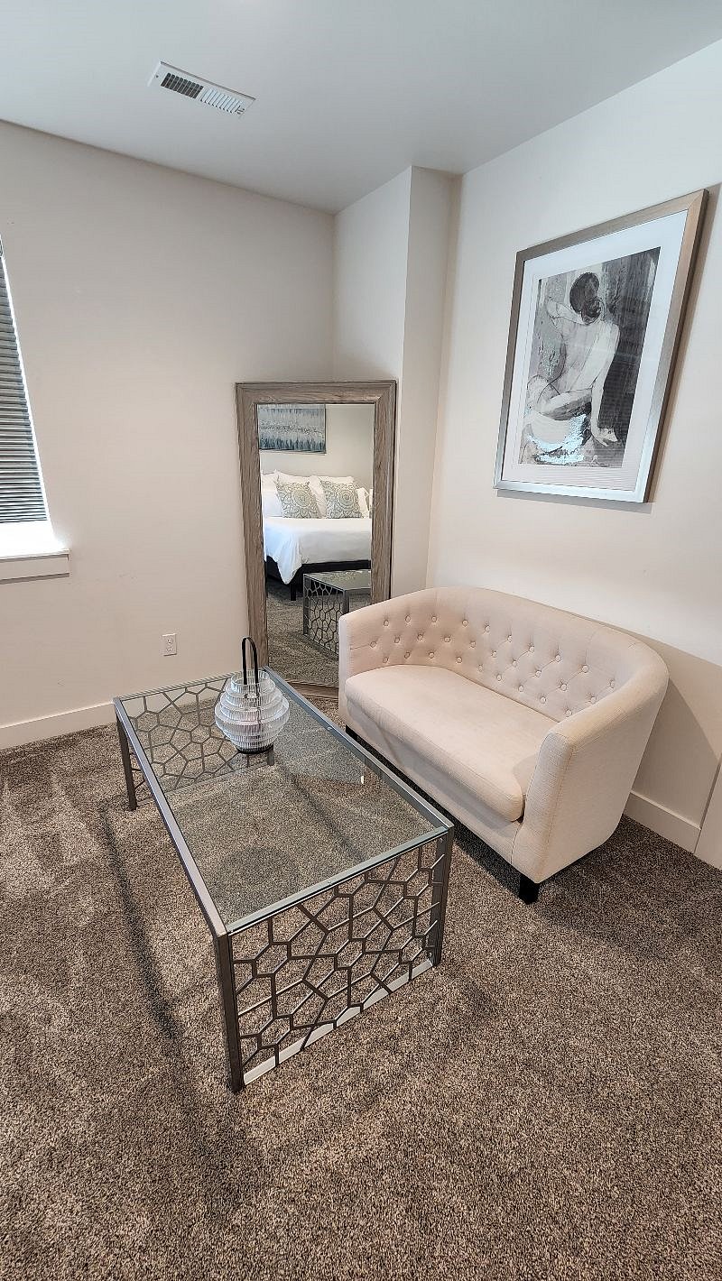 Furnished Finder property 437638_1 photo 16