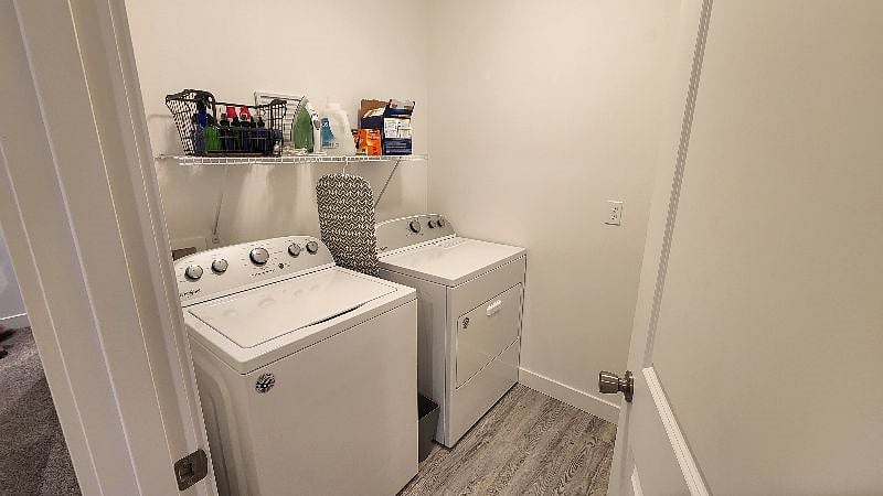 Furnished Finder property 437638_1 photo 25