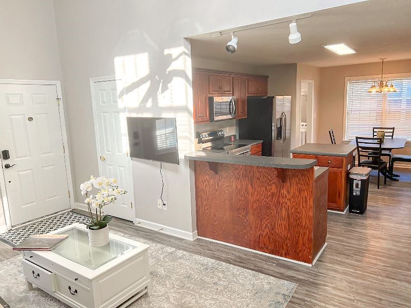 Furnished Finder property 437644_1 photo 14