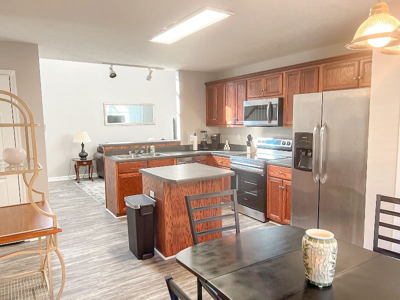 Furnished Finder property 437644_1 photo 18