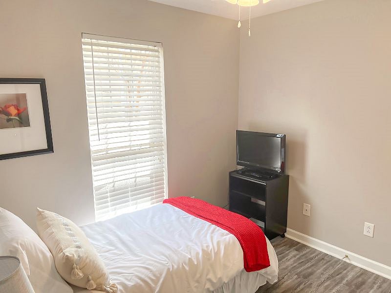 Furnished Finder property 437644_1 photo 30