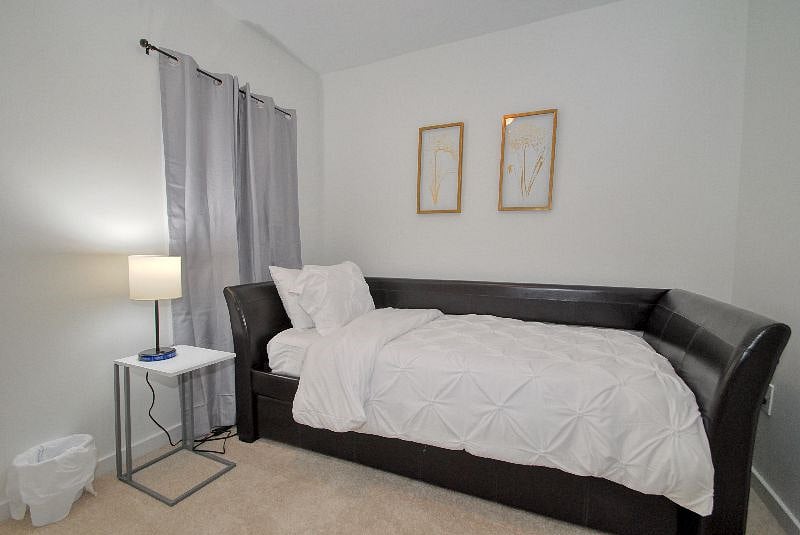 Furnished Finder property 437672_2 photo 7