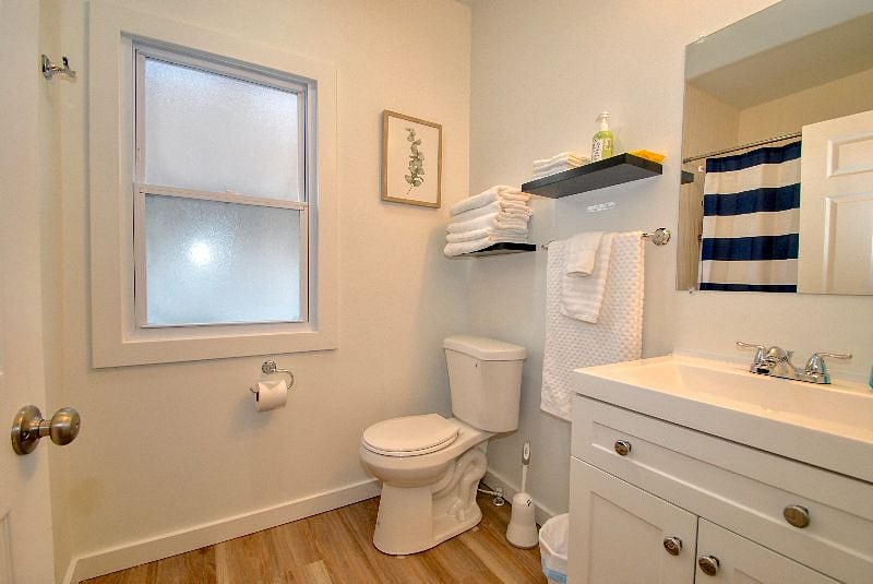 Furnished Finder property 437672_2 photo 8