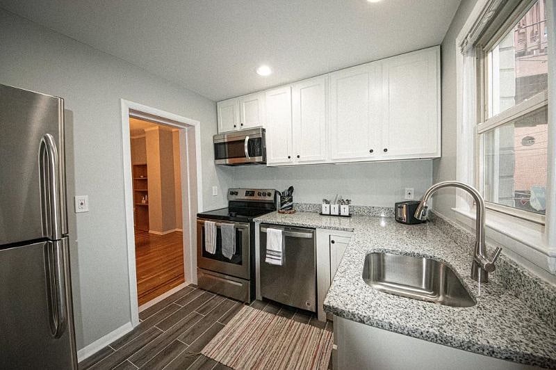 Furnished Finder property 437749_1 photo 4
