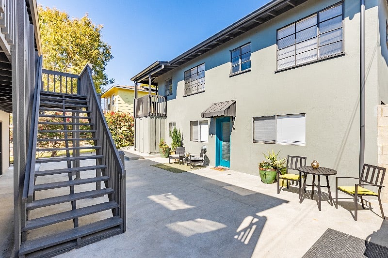 Furnished Finder property 437813_1 photo 26