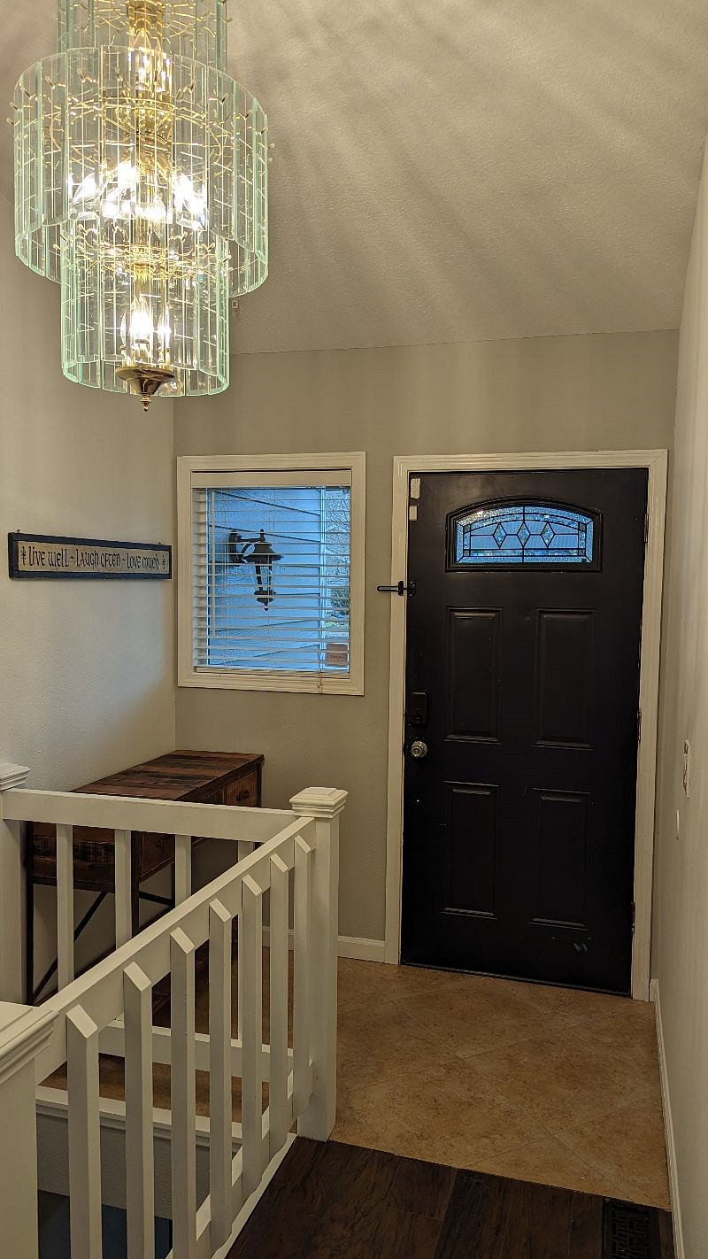 Furnished Finder property 437822_1 photo 11