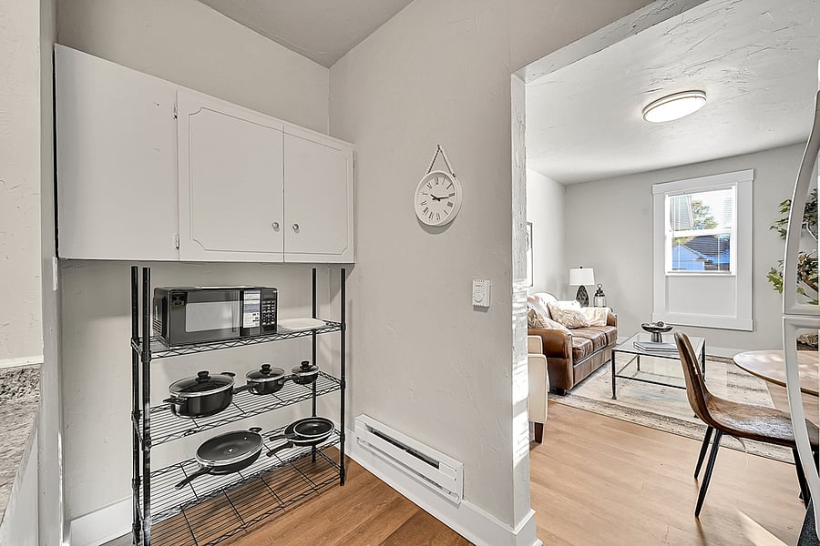 Furnished Finder property 437834_1 photo 11