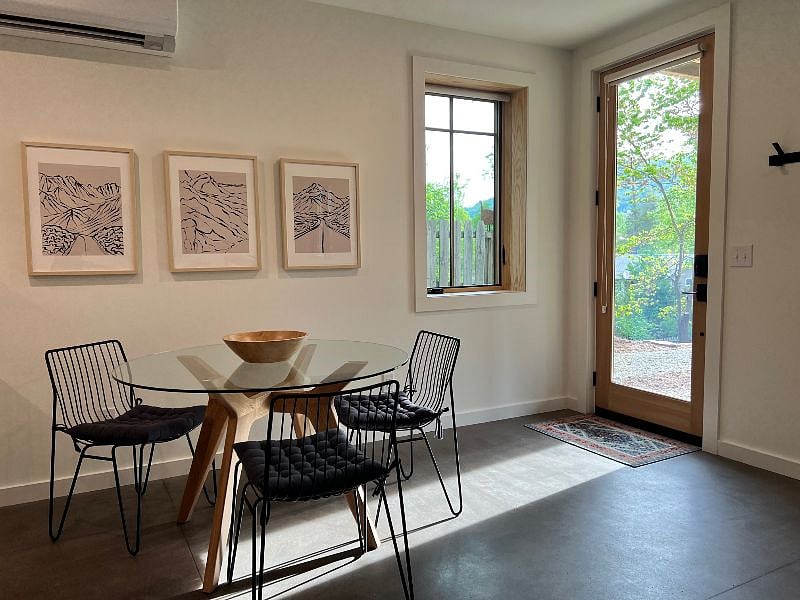 Furnished Finder property 437856_1 photo 14
