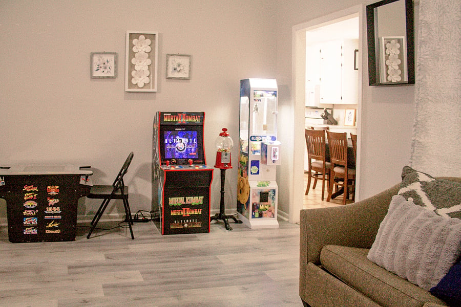Furnished Finder property 437883_1 photo 15