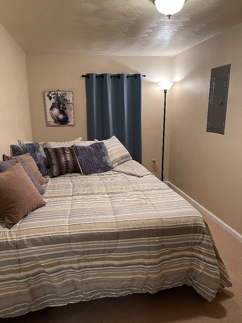 Furnished Finder property 437890_1 photo 16
